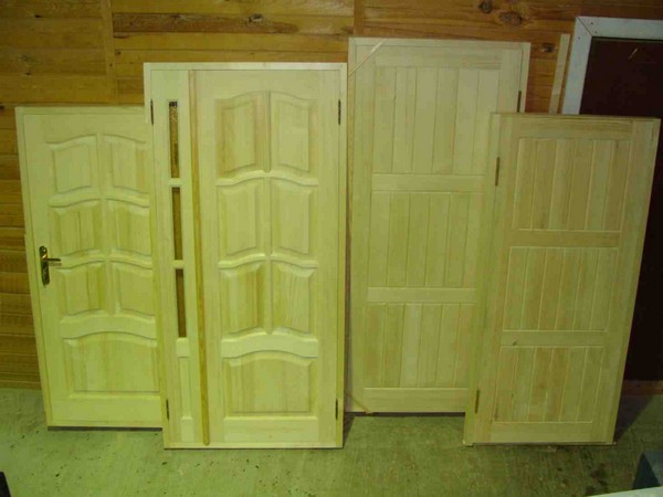 Двери деревянные 2,0*0,80 глухие 2с.